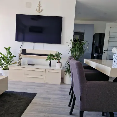 Apartman Illaria *